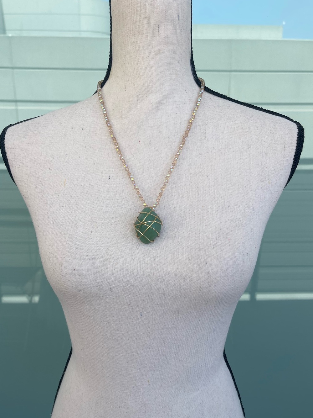 Green Aventurine Gold Tone Wire Wrap Necklace on Champagne Glass Beads  Handmade - Picture 2 of 5